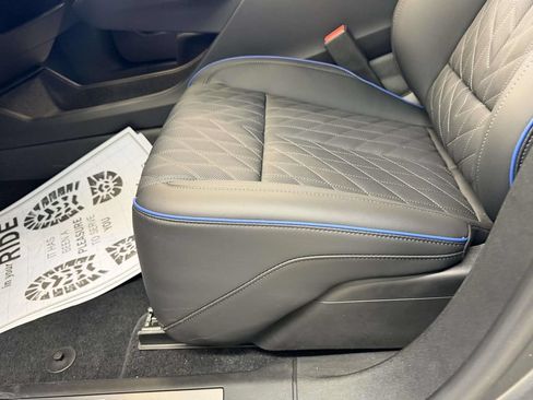 New 2026 Cadillac Optiq V w/ Magnus Launch Edition AWD/4WD image 16