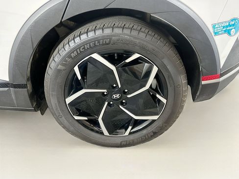 Used 2024 Hyundai Ioniq 5 SEL RWD image 11