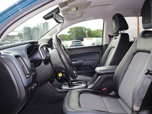 Used 2020 Chevrolet Colorado Z71 AWD/4WD image 5