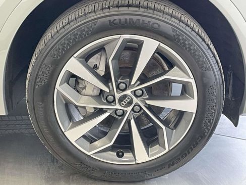 Used 2023 Audi Q5 2.0T Premium Plus w/ Premium Plus Package AWD/4WD image 14