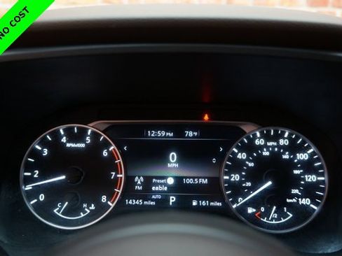 Used 2022 Nissan Rogue S image 13