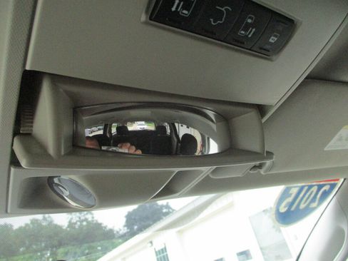 Used 2015 Dodge Grand Caravan SXT w/ Security Group FWD image 38
