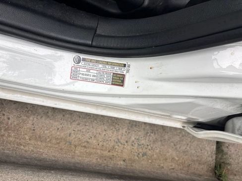 Used 2015 Honda Civic SE image 10