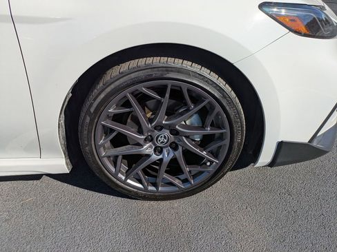 Certified 2025 Toyota Camry SE w/ Convenience Package image 11