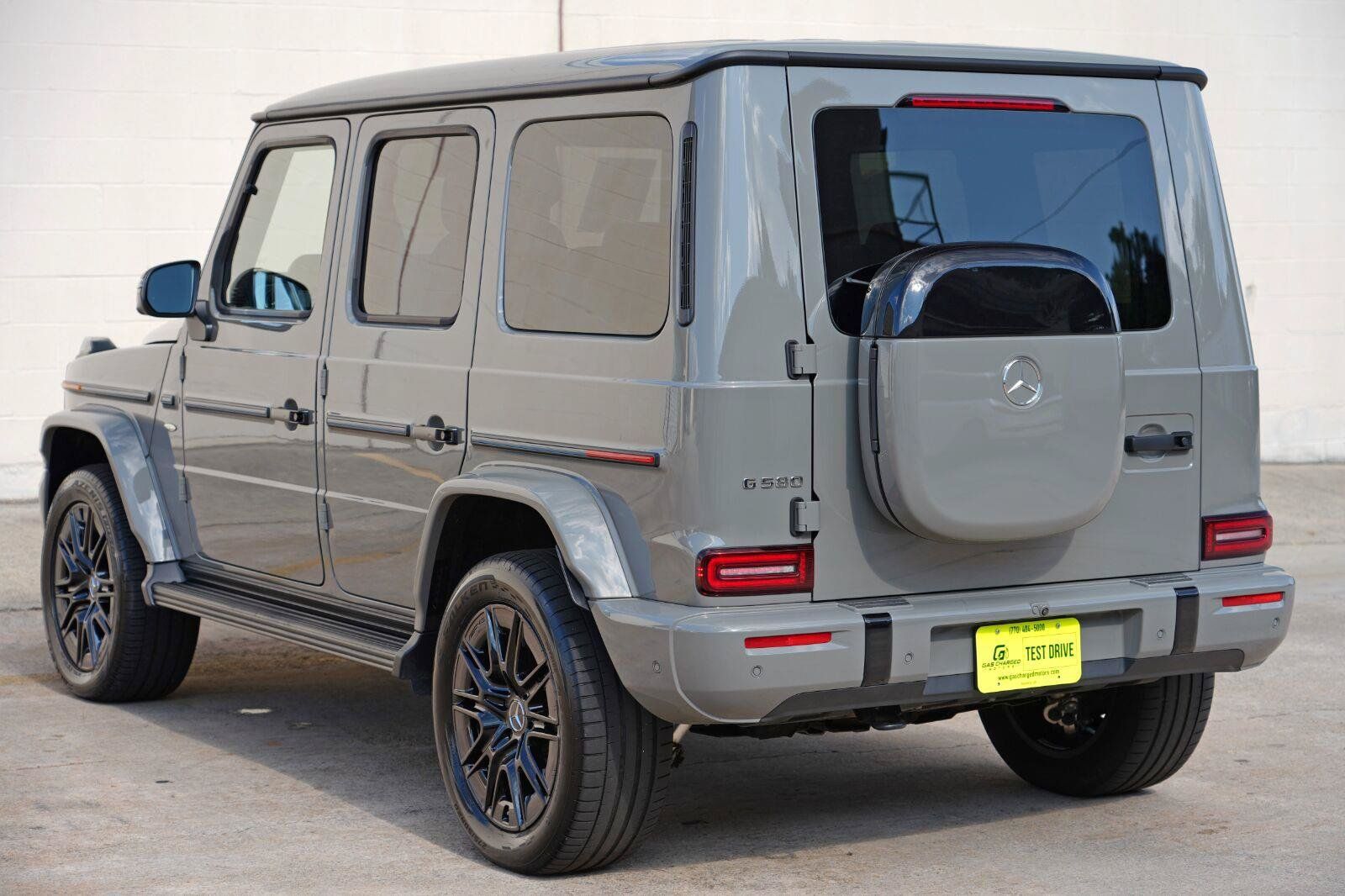 Used 2025 Mercedes-Benz G 580 w/ EQ Technology image 57