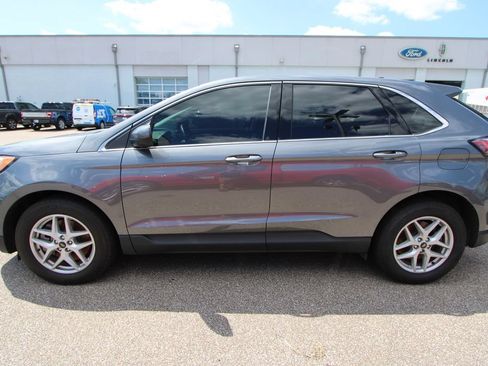 Used 2024 Ford Edge SEL w/ Convenience Package AWD/4WD image 5