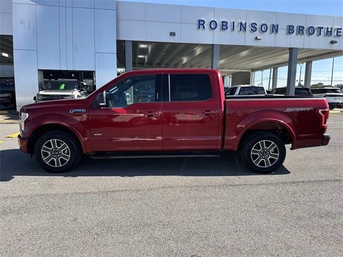 Used 2015 Ford F150 XLT w/ Equipment Group 302A Luxury image 8