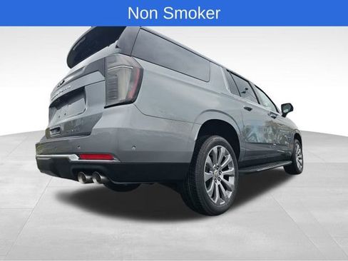 New 2026 Chevrolet Suburban Premier w/ Sun And Tow Package image 5