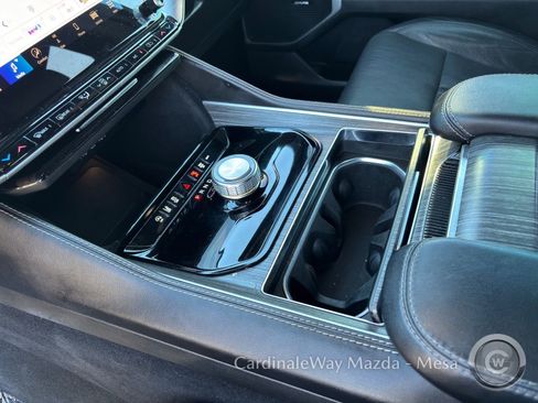 Used 2023 Jeep Wagoneer L Series II image 26