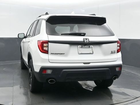 Used 2021 Honda Passport Elite image 19