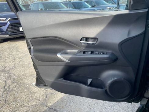 Used 2024 Nissan Kicks SV image 18