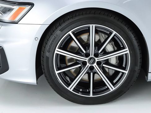 Used 2025 Audi A6 Premium Plus w/ Premium Plus Package AWD/4WD image 9