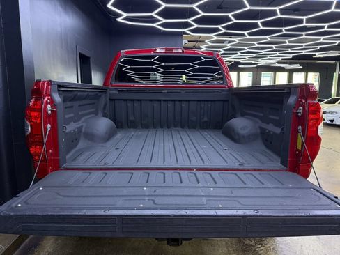 Used 2019 Toyota Tundra SR5 AWD/4WD image 26