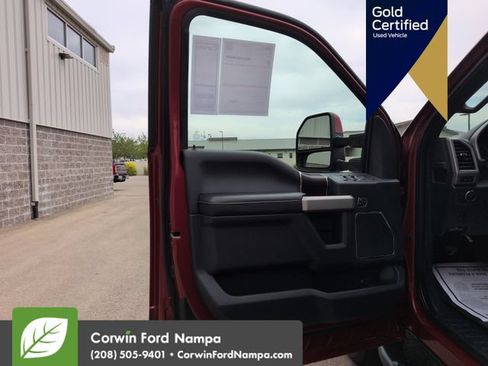 Certified 2022 Ford F250 Lariat w/ Lariat Value Package AWD/4WD image 12