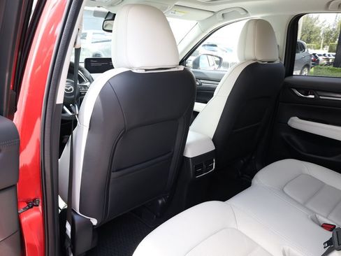 Used 2023 MAZDA CX-5 AWD 2.5 S w/ Premium Package image 19