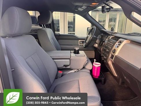 Used 2011 Ford F150 XLT w/ XLT Chrome Pkg image 8