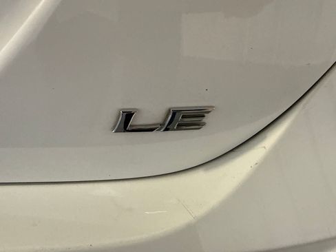 Used 2023 Toyota Camry LE FWD image 15
