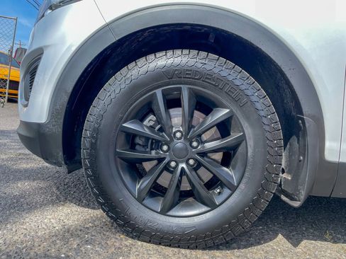 Used 2016 Kia Sorento AWD w/ LX Convenience Package image 38