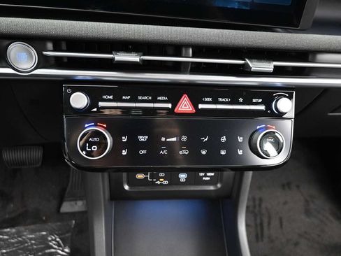 New 2026 Hyundai Tucson Limited AWD/4WD image 18