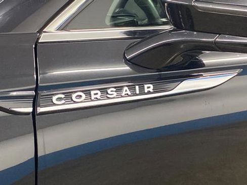 Used 2021 Lincoln Corsair Reserve AWD/4WD image 46