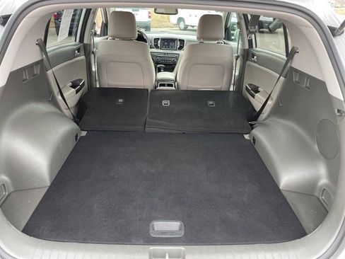 Used 2018 Kia Sportage LX w/ LX Popular Package image 60