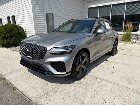 Used 2025 Genesis GV70 3.5T Sport w/ Sport Advanced Package AWD/4WD image 1