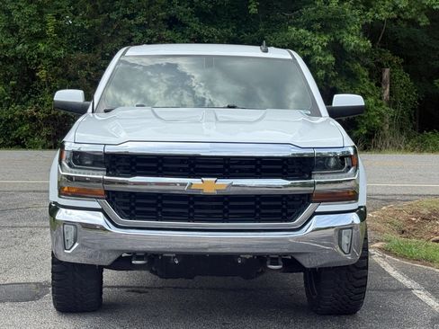 Used 2017 Chevrolet Silverado 1500 LT w/ All Star Edition AWD/4WD image 3