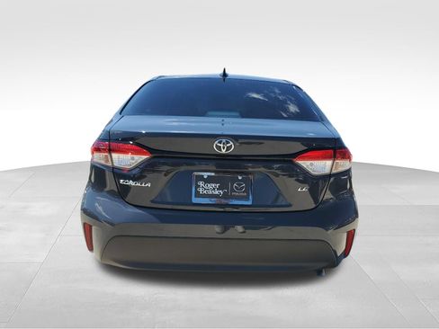 Used 2024 Toyota Corolla LE FWD image 6