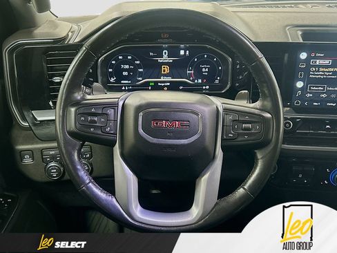 Used 2022 GMC Sierra 1500 Elevation w/ LPO, Elevation Black Package image 11