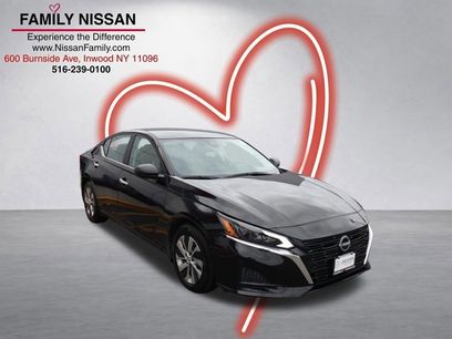 Certified 2025 Nissan Altima 2.5 S