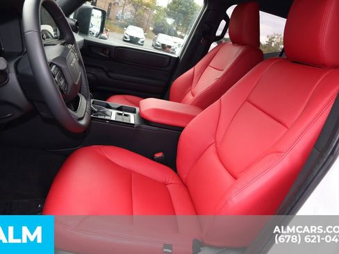 Used 2024 Toyota Land Cruiser image 11