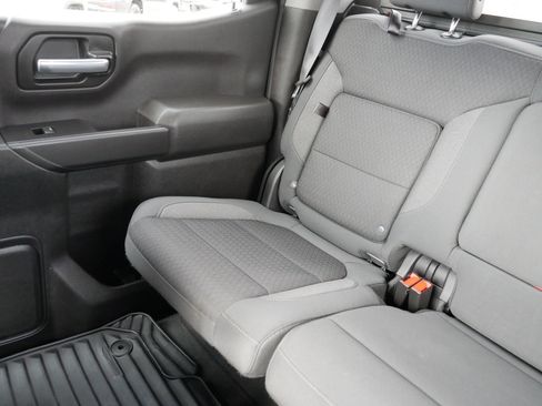 Used 2021 Chevrolet Silverado 1500 LT w/ Z71 Off-Road Package image 12