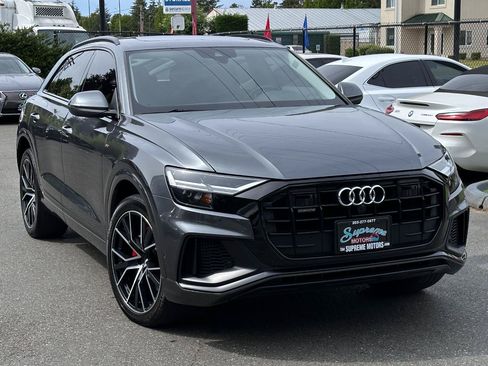 Used 2019 Audi Q8 Premium Plus w/ Premium Plus AWD/4WD image 20