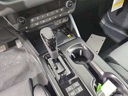 New 2026 Subaru Outback Touring XT image 25