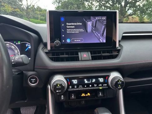 Used 2023 Toyota RAV4 SE w/ Weather & Moonroof Package AWD/4WD image 15