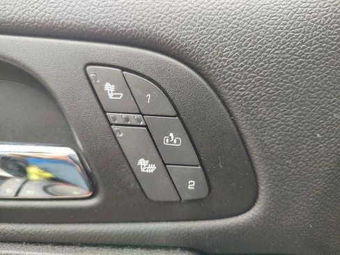 Used 2012 GMC Yukon XL 2500 SLT image 16