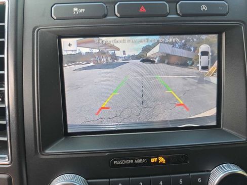 Used 2019 Ford Expedition Max Limited image 12