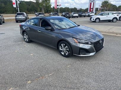 Used 2025 Nissan Altima 2.5 S