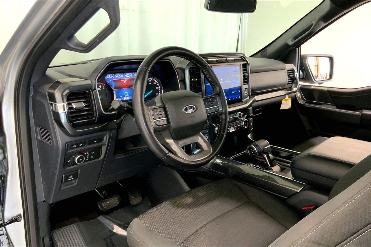 Used 2022 Ford F150 XLT w/ Equipment Group 302A High AWD/4WD image 14