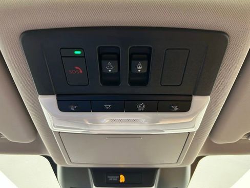 Certified 2023 Nissan Rogue Platinum w/ Platinum Premium Package image 41