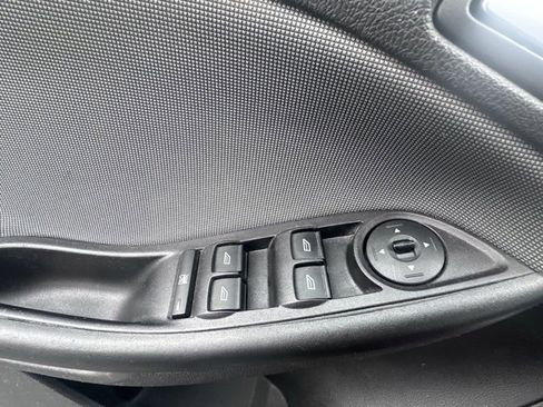 Used 2014 Ford Focus SE image 10