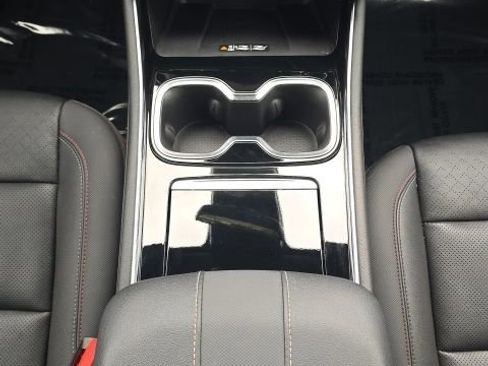 Used 2025 Chevrolet Traverse RS w/ LPO, Floor Liner Package FWD image 27