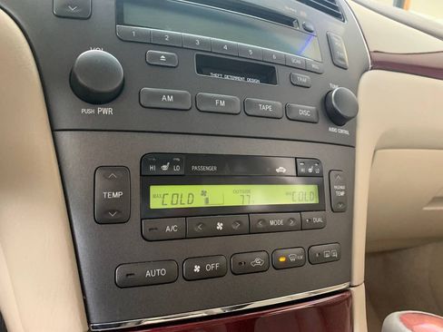 Used 2003 Lexus ES 330 FWD image 15