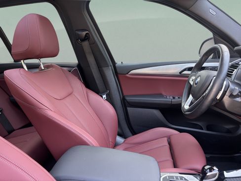 Used 2024 BMW X3 sDrive30i w/ Premium Package RWD image 24