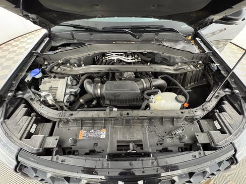 Certified 2025 Ford Explorer ST image 32