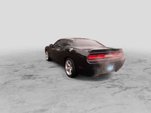 Used 2009 Dodge Challenger SRT8 w/ SRT Option Group II image 6