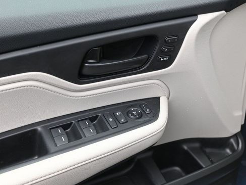 Used 2026 Honda Odyssey EX-L image 19
