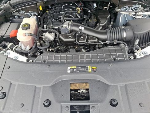 Used 2024 Jeep Grand Cherokee Limited AWD/4WD image 27