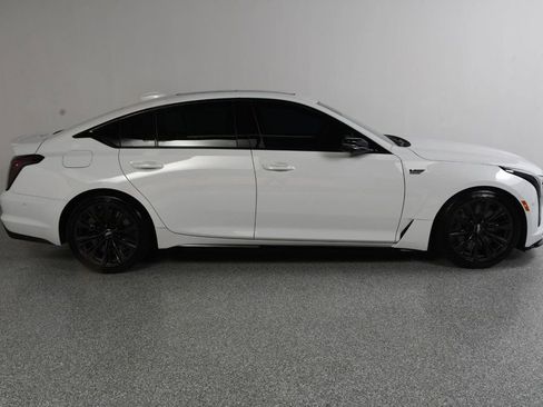 Used 2026 Cadillac CT5 V Blackwing w/ Super Cruise 1 Package RWD image 4