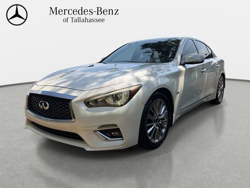 Used 2018 INFINITI Q50 Luxe w/ Cargo Package (L95) RWD image 1